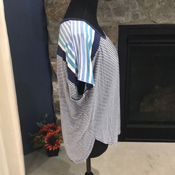 Max Studio Women's Striped Short Sleeve Top, Medium, Blues and White - Picture 4 of 8